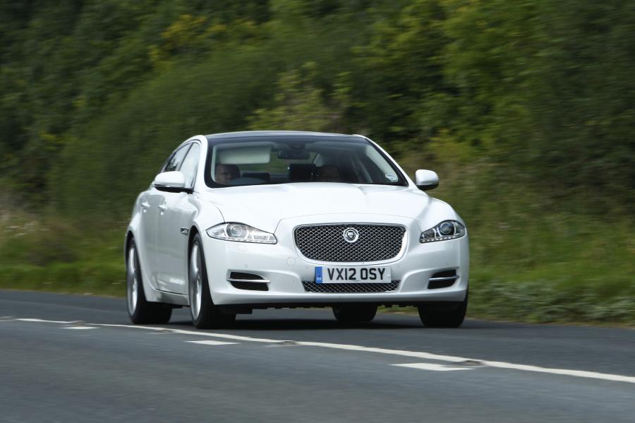  Jaguar XJ 2012 года  (UK) (фото 64 из 121)